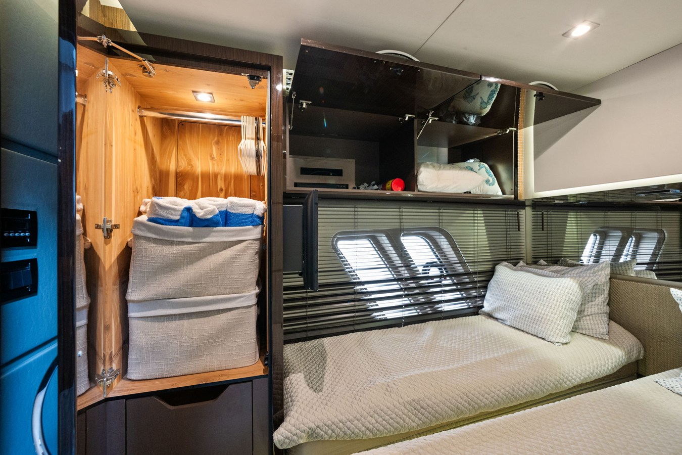 2018 Sea Ray L650 Fly 23