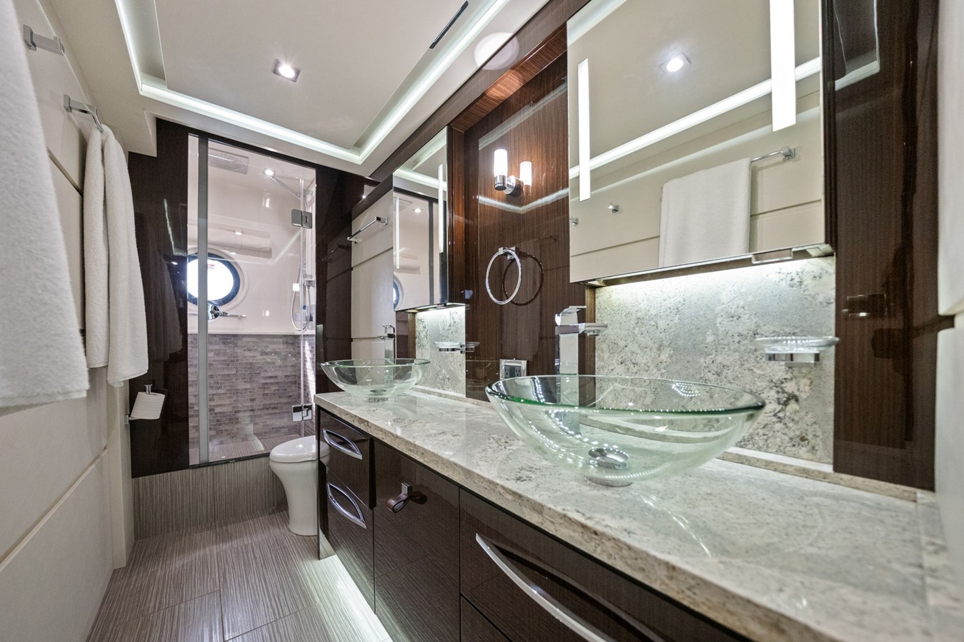 2018 Sea Ray L650 Fly 47