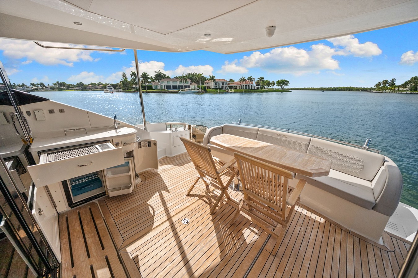 2018 Sea Ray L650 Fly 59