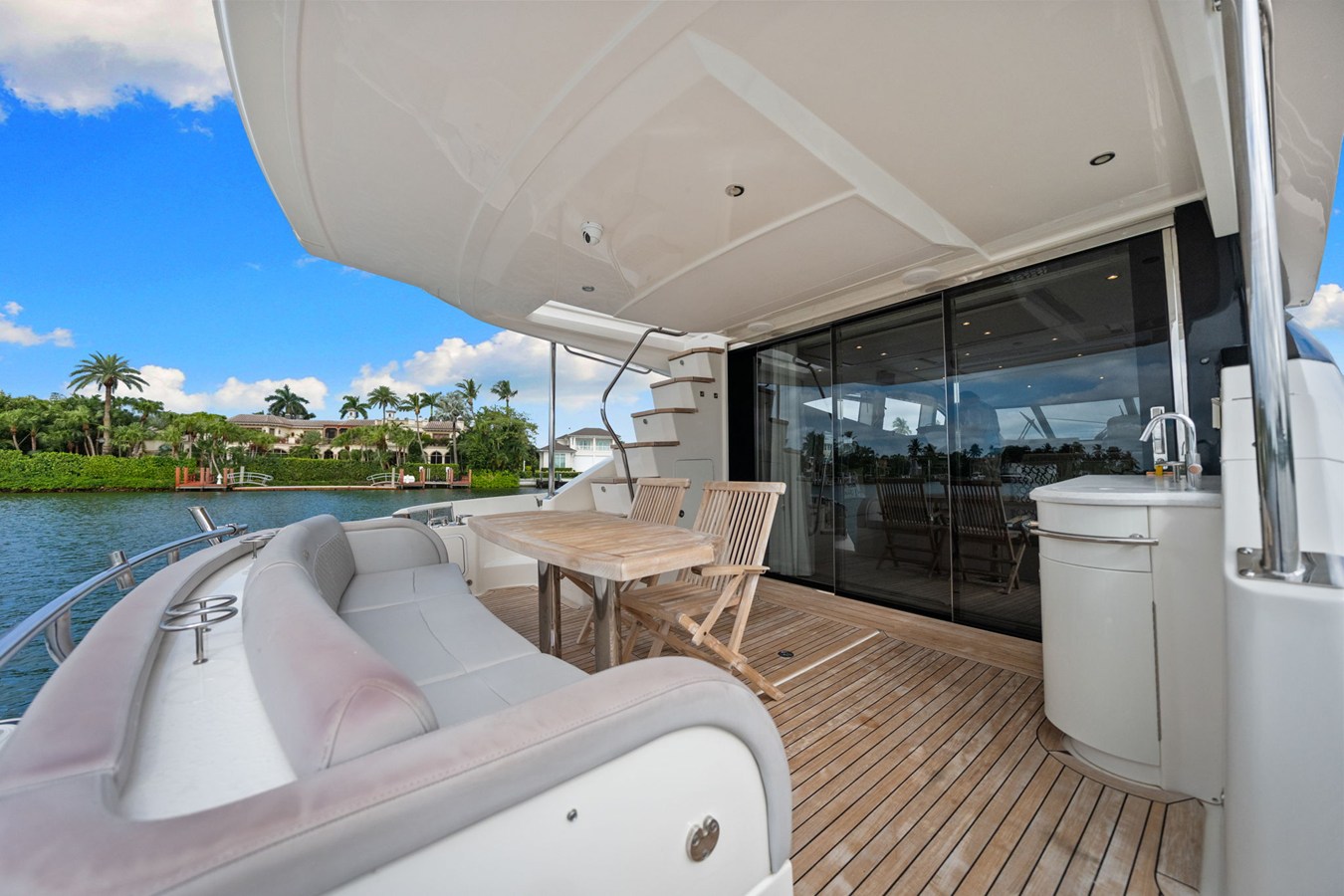 2018 Sea Ray L650 Fly 66