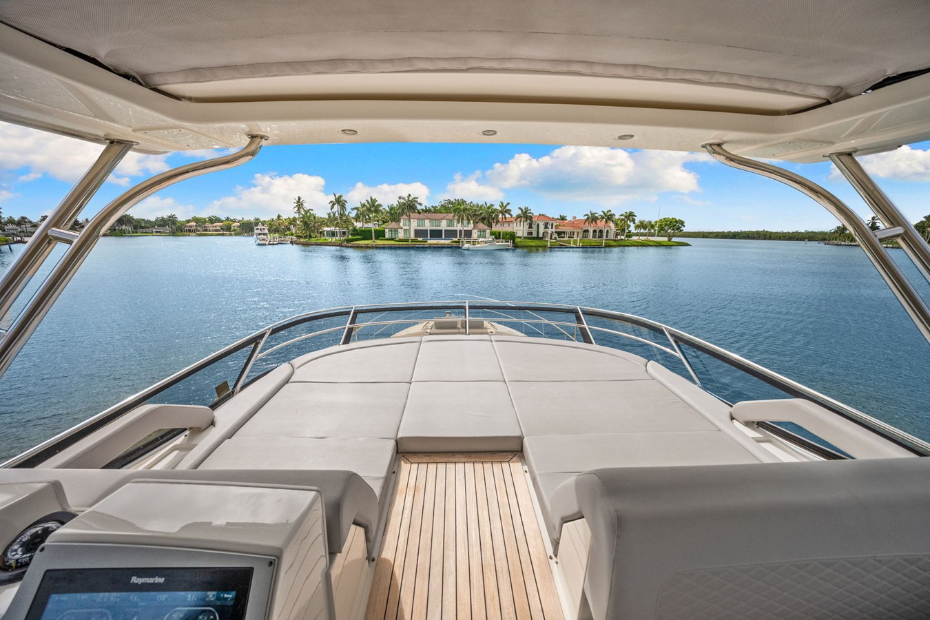 2018 Sea Ray L650 Fly 70