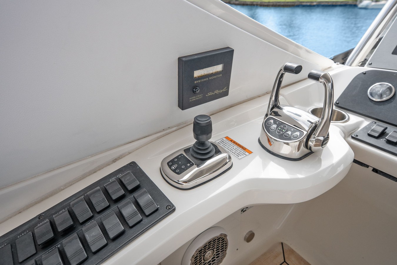2018 Sea Ray L650 Fly 71