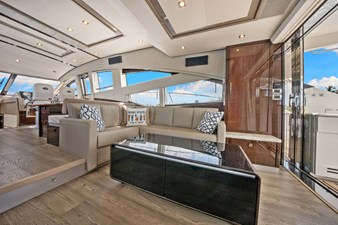 2018 Sea Ray L650 Fly 37