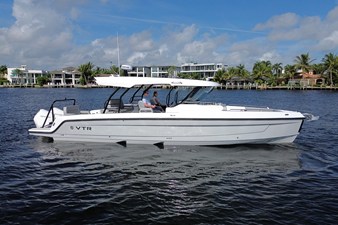 Cruisers Yachts 38 VTR 0 2026 Cruisers Yachts 38 VTR 1