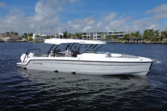Cruisers Yachts 38 VTR 1 2026 Cruisers Yachts 38 VTR 2