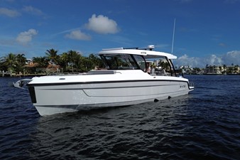 Cruisers Yachts 38 VTR 11 2026 Cruisers Yachts 38 VTR 12