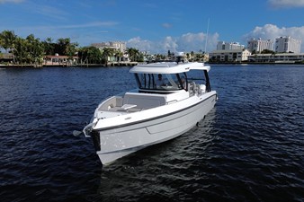 Cruisers Yachts 38 VTR 13 2026 Cruisers Yachts 38 VTR 14