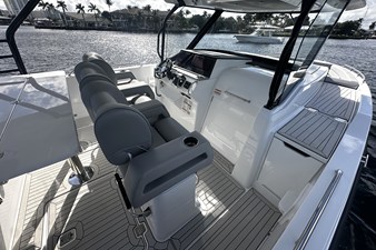 Cruisers Yachts 38 VTR 32 2026 Cruisers Yachts 38 VTR 33