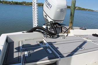 2022 Avid 23 FS MAG 7