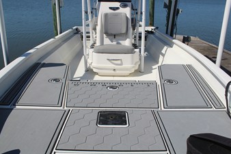 2022 Avid 23 FS MAG 13