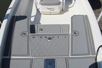2022 Avid 23 FS MAG 18