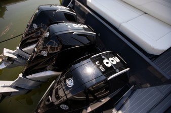 Cruisers Yachts 38 GLS-OB SB 7 2024 Cruisers Yachts 38 GLS-OB SB 8