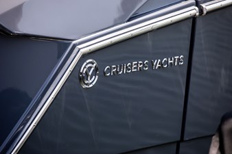 Cruisers Yachts 38 GLS-OB SB 10 2024 Cruisers Yachts 38 GLS-OB SB 11