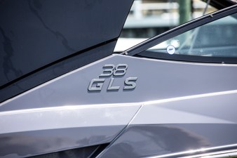 Cruisers Yachts 38 GLS-OB SB 11 2024 Cruisers Yachts 38 GLS-OB SB 12