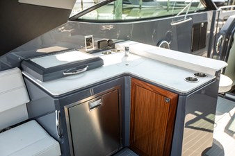 Cruisers Yachts 38 GLS-OB SB 22 2024 Cruisers Yachts 38 GLS-OB SB 23