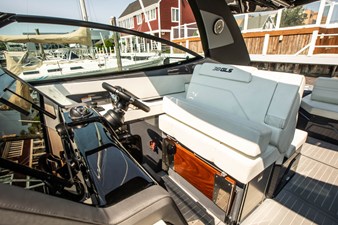 Cruisers Yachts 38 GLS-OB SB 35 2024 Cruisers Yachts 38 GLS-OB SB 36