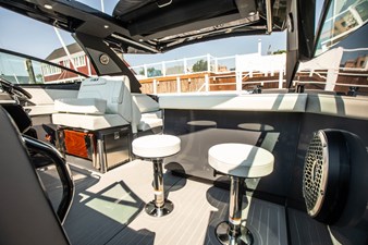 Cruisers Yachts 38 GLS-OB SB 50 2024 Cruisers Yachts 38 GLS-OB SB 51