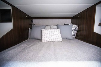 Cruisers Yachts 38 GLS-OB SB 57 2024 Cruisers Yachts 38 GLS-OB SB 58
