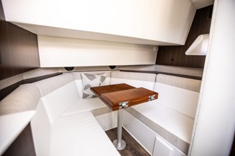 Cruisers Yachts 38 GLS-OB SB 60 2024 Cruisers Yachts 38 GLS-OB SB 61
