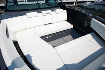 Cruisers Yachts 38 GLS-OB SB 77 2024 Cruisers Yachts 38 GLS-OB SB 78