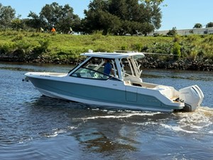 Boston Whaler 280 VANTAGE 2 2021 Boston Whaler 280 VANTAGE 3