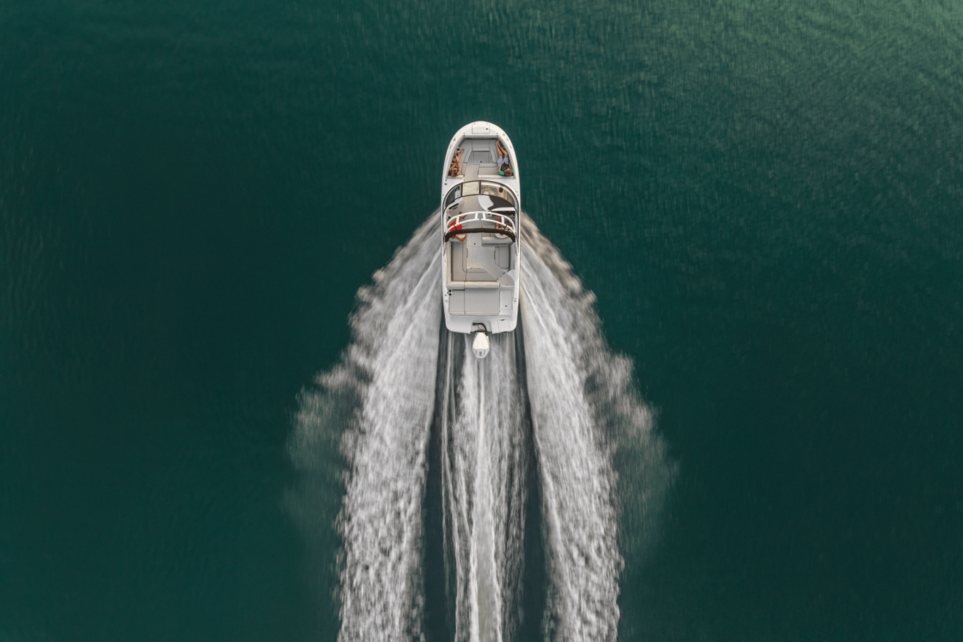 2026 Sea Ray SDX 250 Outboard 36