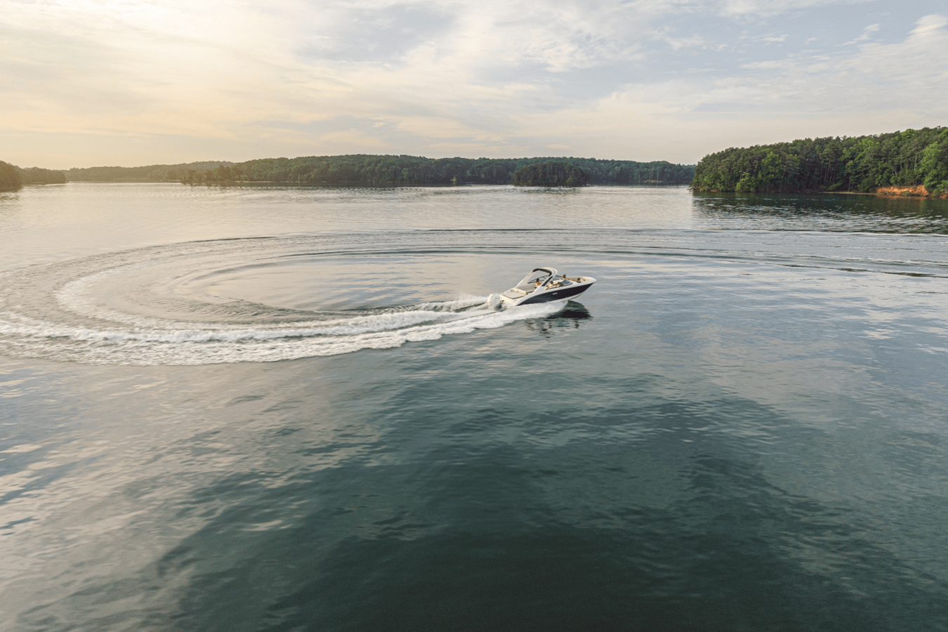 2026 Sea Ray SDX 250 Outboard 39