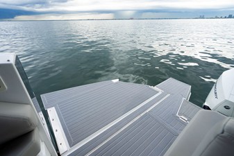 Cruisers Yachts 38 GLS OB 39 2024 Cruisers Yachts 38 GLS OB 40
