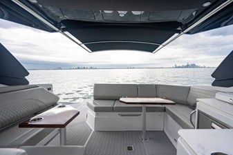 Cruisers Yachts 38 GLS OB 46 2024 Cruisers Yachts 38 GLS OB 47