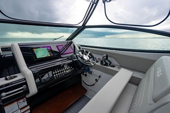 Cruisers Yachts 38 GLS OB 51 2024 Cruisers Yachts 38 GLS OB 52