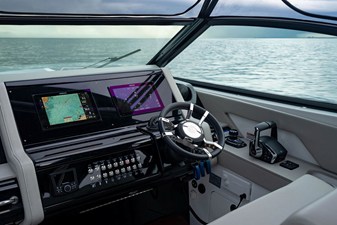 Cruisers Yachts 38 GLS OB 52 2024 Cruisers Yachts 38 GLS OB 53