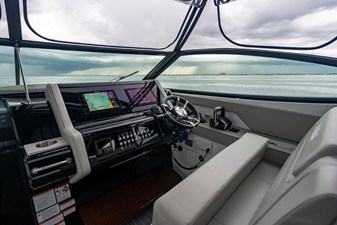 Cruisers Yachts 38 GLS OB 65 2024 Cruisers Yachts 38 GLS OB 66