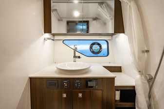 Cruisers Yachts 38 GLS OB 73 2024 Cruisers Yachts 38 GLS OB 74