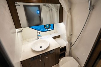 Cruisers Yachts 38 GLS OB 74 2024 Cruisers Yachts 38 GLS OB 75