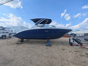 Sea Ray SDX 290 Outboard 0 2027 Sea Ray SDX 290 Outboard 1