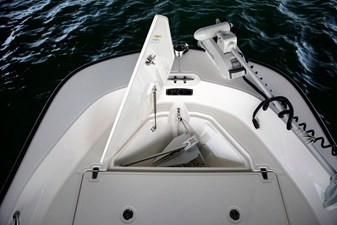 2027 Boston Whaler 170 Montauk 20