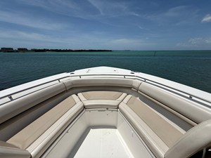 Boston Whaler 380 Outrage 5 2023 Boston Whaler 380 Outrage 6