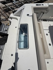 Boston Whaler 380 Outrage 19 2023 Boston Whaler 380 Outrage 20
