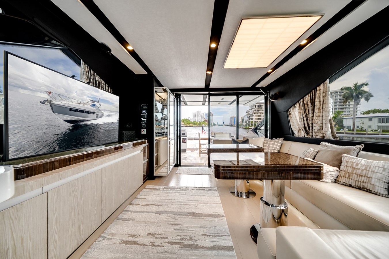 2019 Azimut S7 24