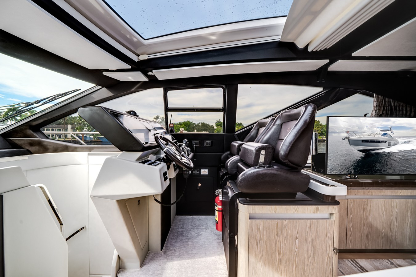 2019 Azimut S7 32