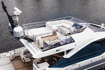 2019 Azimut S7 12
