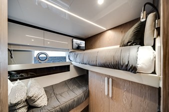 2019 Azimut S7 50