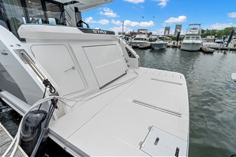 Cruisers Yachts 57 FLY 3 2026 Cruisers Yachts 57 FLY 4