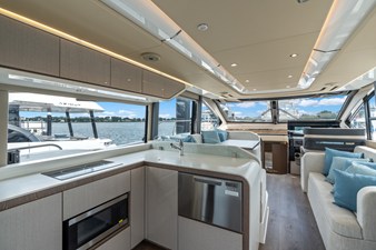 2026 Cruisers Yachts 57 FLY 14