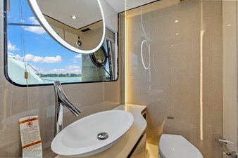 2026 Cruisers Yachts 57 FLY 53