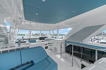 2026 Cruisers Yachts 57 FLY 58