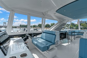 2026 Cruisers Yachts 57 FLY 65