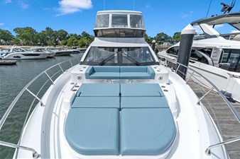 2026 Cruisers Yachts 57 FLY 78