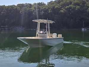 Boston Whaler 190 Montauk 1 2026 Boston Whaler 190 Montauk 2