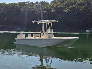 Boston Whaler 190 Montauk 3 2026 Boston Whaler 190 Montauk 4